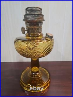 Aladdin deep Olive Amber Washington Drape Oil Lamp With B Burner rare color