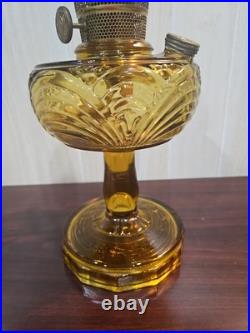 Aladdin deep Olive Amber Washington Drape Oil Lamp With B Burner rare color