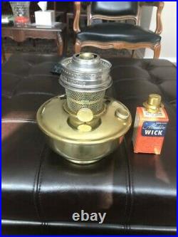 Aladdin kerosene lamp Nu-Type model B brass with new wick cleaner USA