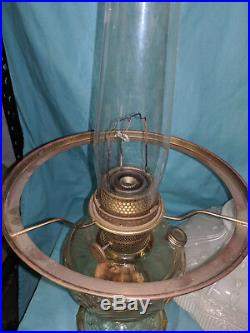 Aladdin kerosene oil lamp Nu-Type model B light amber glass ex. Shade
