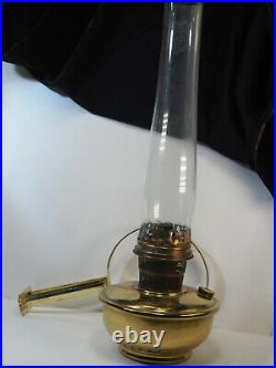 Aladdin wall bracket Caboose oil Lamp Model B-400 brass font burner chimney
