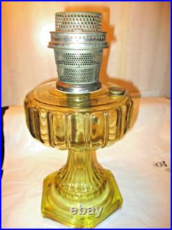 Aladdinamber 109 Cathedral Oil Lamp