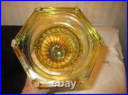 Aladdinamber 109 Cathedral Oil Lamp