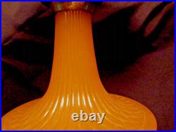 Aladdinb-91 Quilt Oil Lampwhite Moonstone / Rose Moonstone