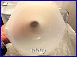 Aladdinwhite Moonstone Corinthianb-110 Oil Lamp