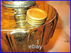 Amber Aladdin Corinthian Oil Lamp