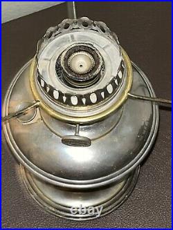 Antique 1920-22 Mantle Lamp Co Aladdin Model No 9 Kerosene Oil Table No Shade