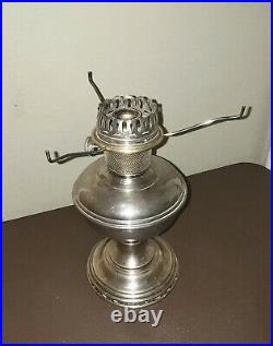 Antique 1920-22 Mantle Lamp Co Aladdin Model No 9 Kerosene Oil Table No Shade