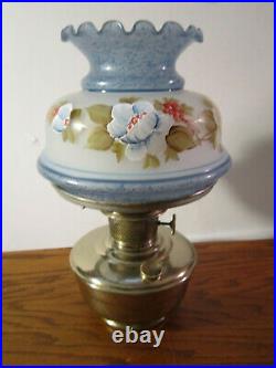 Antique 1928 -31 Aladdin Bracket /Table Model 12 Kerosene Oil Lamp, H/P Shade