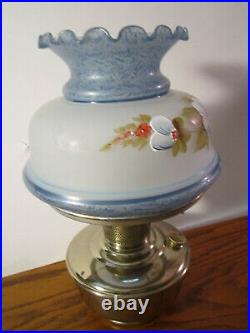 Antique 1928 -31 Aladdin Bracket /Table Model 12 Kerosene Oil Lamp, H/P Shade
