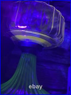 Antique 1930's Aladdin URANIUM Corinthian B105 Crystal Clear/Green Foot Oil Lamp