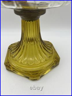 Antique 1936 Aladdin B-106 Corinthian Clear Over Amber Oil Lamp