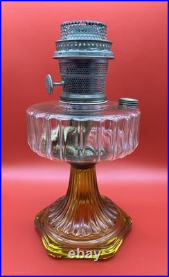 Antique 1936 Aladdin B-106 Corinthian Clear Over Amber Oil Lamp