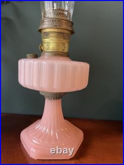 Antique 1936 Aladdin Corinthian Model B-116 Rose Moonstone Oil Lamp