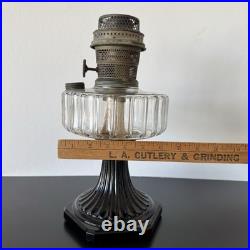 Antique 1936 Aladdin Oil Lamp Corinthian B-104 Black Glass Foot Clear Font 13