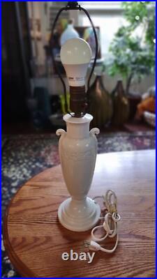 Antique 1940s Aladdin Alacite table lamp distinctive milk glass body 20.5 tall