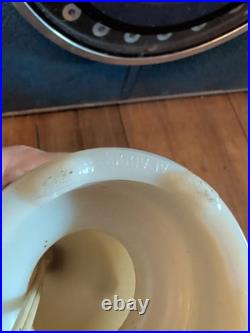 Antique ALADDIN BOUDOIR LAMP ALACITE WHITE MILK GLASS GOLD VTG RARE DECO MCM