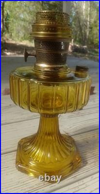 Antique ALADDIN Model-B Corinthian AMBER GLASS Oil-Kerosene Lamp 1930s LTS021