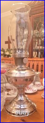 Antique ALADDIN Table Oil Kerosene Lamp Nickel Model No. 11 Chicago USA Working