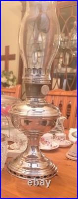 Antique ALADDIN Table Oil Kerosene Lamp Nickel Model No. 11 Chicago USA Working