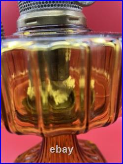 Antique Aladdin B-101 Amber Corinthian Oil Lamp With Burner and Chimney