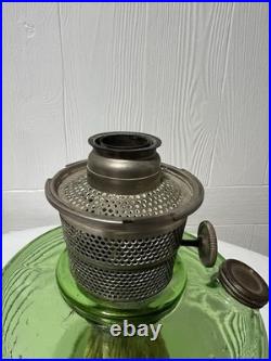 Antique Aladdin B-81 Green Oil Lamp 1937-1938 Beehive Pattern Model B Burner