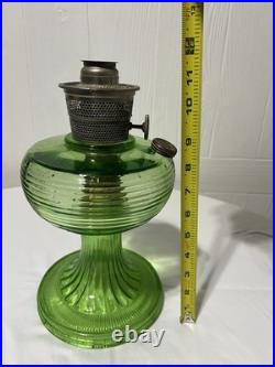 Antique Aladdin B-81 Green Oil Lamp 1937-1938 Beehive Pattern Model B Burner