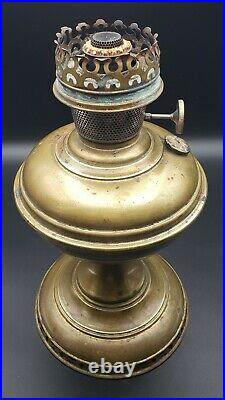 Antique Aladdin BRASS Oil/Kerosene Lamp Model no 6