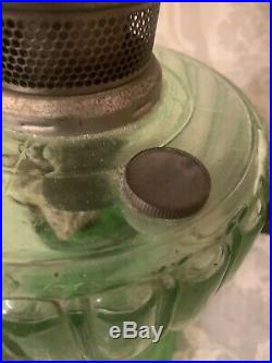 Antique Aladdin Cathedral Green Beta Crystal Oil Kerosene Lamp Model B Burner