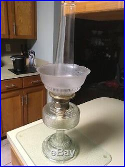 Antique Aladdin Clear Kerosene Colonial Oil Lamp Nu-Type A