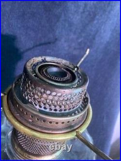 Antique Aladdin Clear Top/Black Base Corinthian Lamp, 1935-36 withNu-Type B Burner