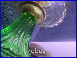 Antique Aladdin Clear Top/Green Base Corinthian Lamp, 1935-36 withNu-Type B Burner