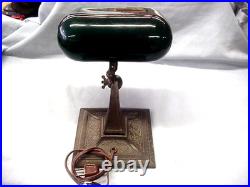 Antique Aladdin Electric Office Desk Lamp Bankers Student With Green Cased Shade