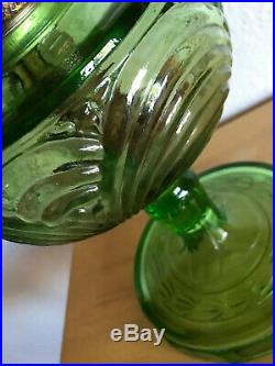 Antique Aladdin Emerald Green Washington Drape Glass Hurricane Kerosene Lamp