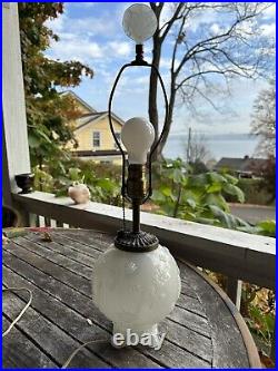 Antique Aladdin G63 Moonstone Electric Table Lamp Base Light W Original Finial