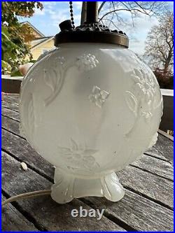 Antique Aladdin G63 Moonstone Electric Table Lamp Base Light W Original Finial