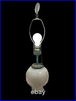 Antique Aladdin G63 Moonstone Electric Table Lamp Base Light W Original Finial