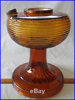 Antique Aladdin HONEY Amber BEEHIVE Kerosene Oil Lamp Early One Piece Style