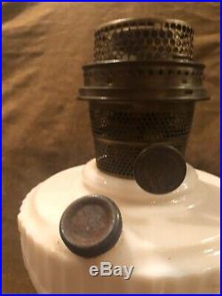 Antique Aladdin Kerosene Lincoln Drape Oil Lamp