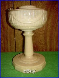 Antique Aladdin Kerosene Oil Lamp B-75 Scallop Foot Tall Lincoln Drape