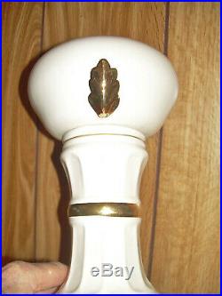 Antique Aladdin Kerosene Oil Lamp Model B-25 Victoria