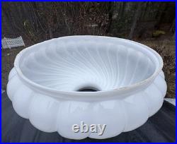 Antique Aladdin Kerosene Oil White Milk Glass Ribbed Swirl Lamp 10 Shade