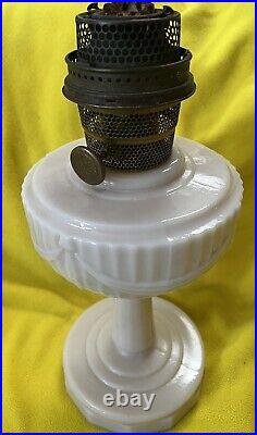 Antique Aladdin Lincoln Drape Oil Lamp Alacite