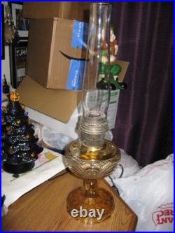 Antique Aladdin MODEL B Amber Glass Washington Drape Pattern Oil Lamp w Chimney