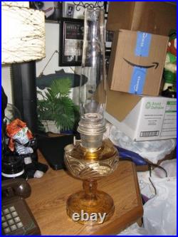 Antique Aladdin MODEL B Amber Glass Washington Drape Pattern Oil Lamp w Chimney