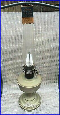 Antique Aladdin Model 12 Burner Kerosene Oil Lamp With Chimney
