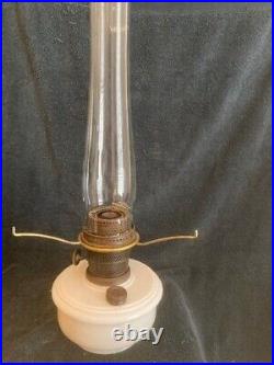 Antique Aladdin Model B Alacite Glass Lamp 1939-1941 Model B, Chicago