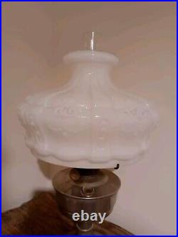 Antique Aladdin Model B Oil Lamp with Original 401 and Clear Chimney