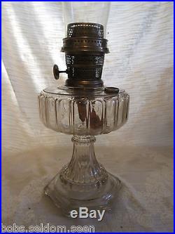 Antique Aladdin New Type Model B Clear Glass Cathedral Oil Kerosene Table Lamp