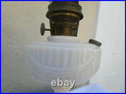 Antique Aladdin Nu Type Model B Glass Mantle Kerosene Lamp Lincoln Drape